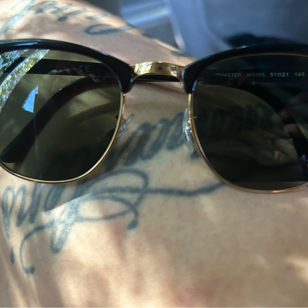 Ray-Ban Clubmaster Sunglasses - Black and Gold